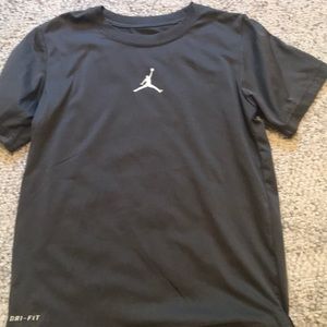 Jordan dri-fit T-shirt